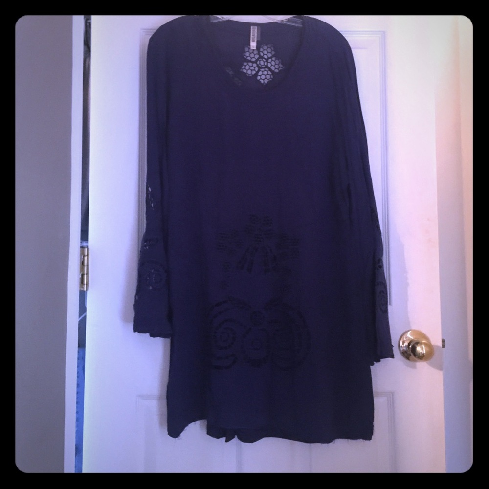 Navy cutout flower embellished dress